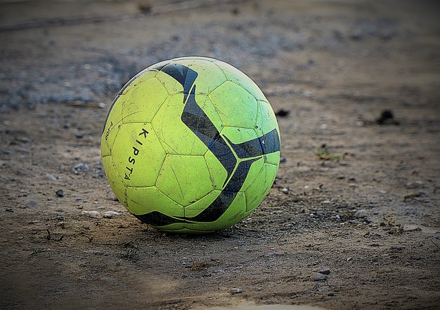 团队共同坚 团队共同坚